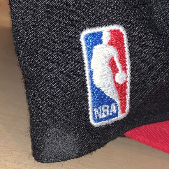 Vintage 90s Nike Chicago Bulls Strapback Hat Cap Embroidered Michael Jordan RARE - Picture 4 of 9